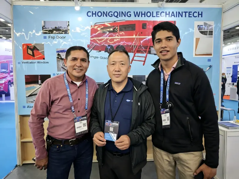 Whole Chain Tech präsentiert Truck-Upfit-Lösungen auf der ExpoTransporte ANPACT 2025
